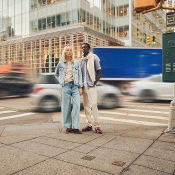 dit-iconische-schoenmodel-is-je-beste-investering-voor-de-zomer-en-nog-lang-daarna-350510