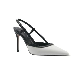 Hakken van Nina West