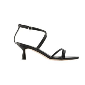 Klassieke sandalen met lage hak