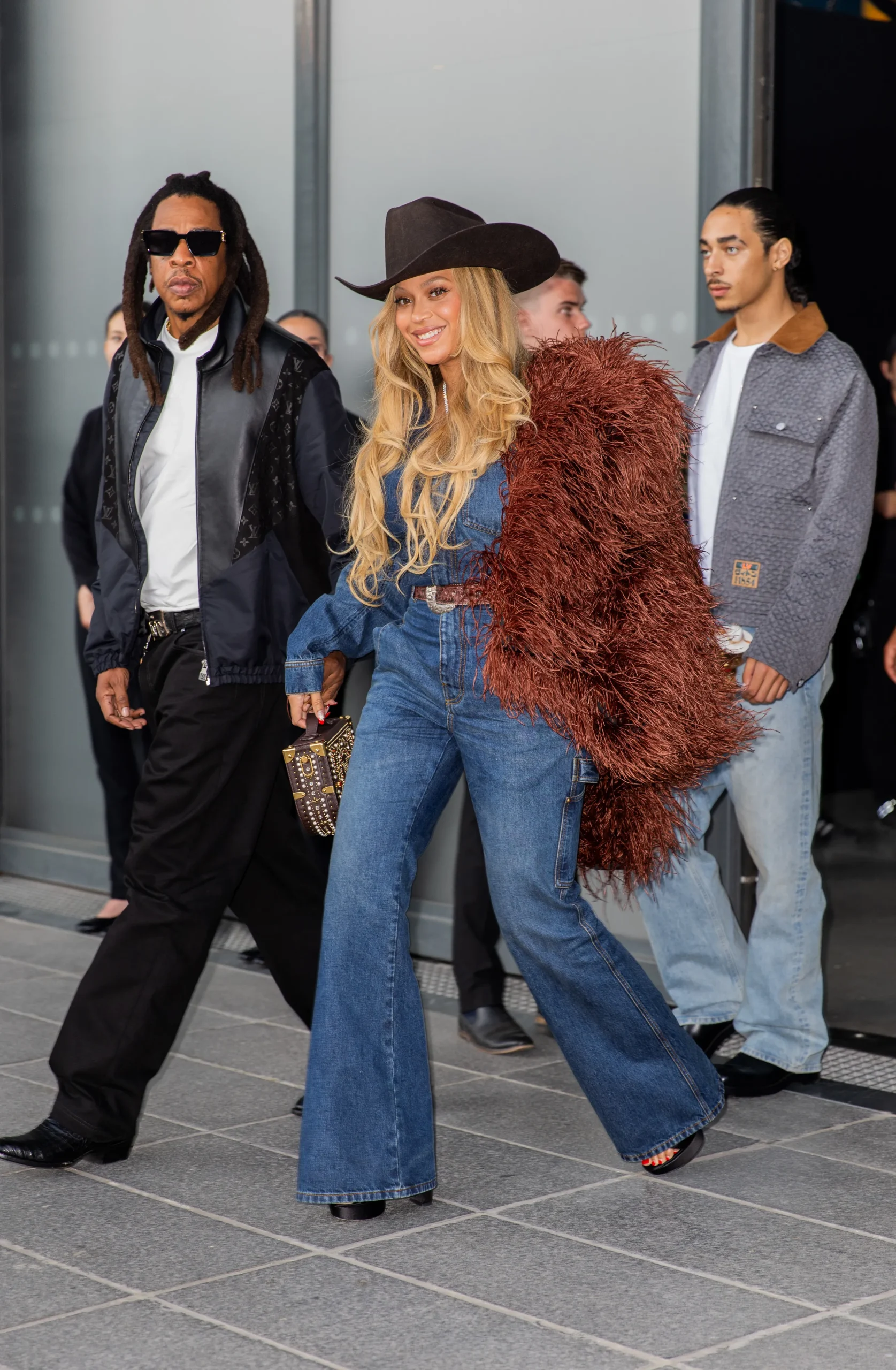 Beyoncé and Jay Z bij Louis Vuitton