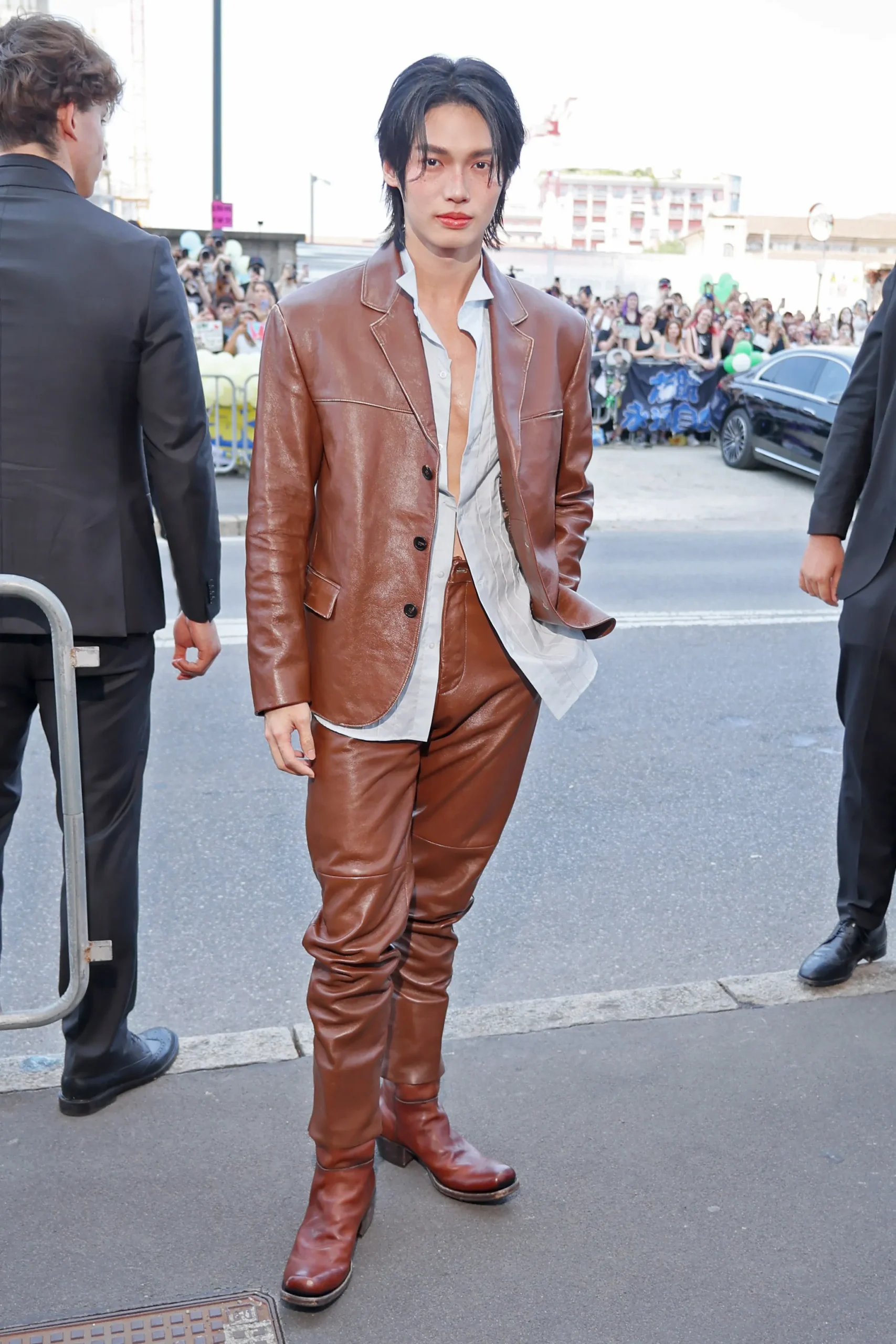 Win Metawin bij Prada