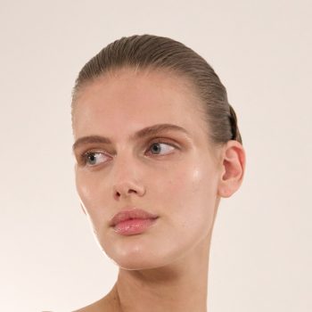 dit-skincare-ingredient-mag-deze-zomer-niet-in-je-routine-ontbreken-355313