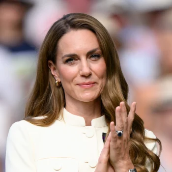 dit-is-de-betekenis-achter-de-schitterende-ring-van-kate-middleton-354895