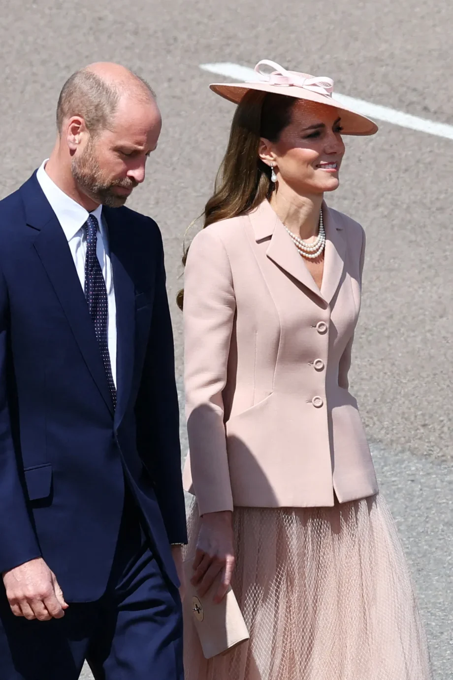 kate-middleton-draagt-een-look-van-dit-door-prinses-diana-geliefde-modehuis-353834