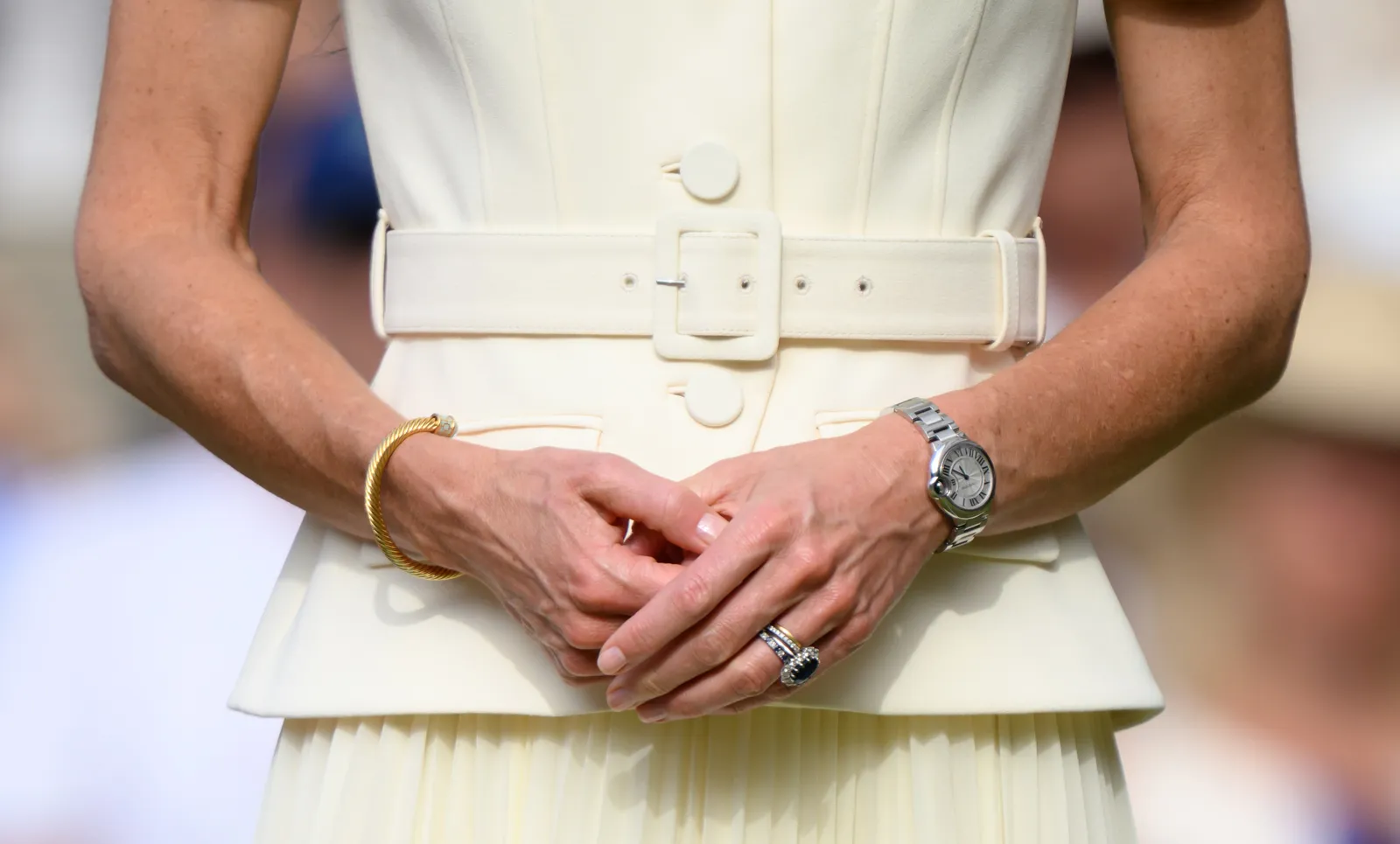 close up foto kate middleton nieuwe ring en ring stapelen