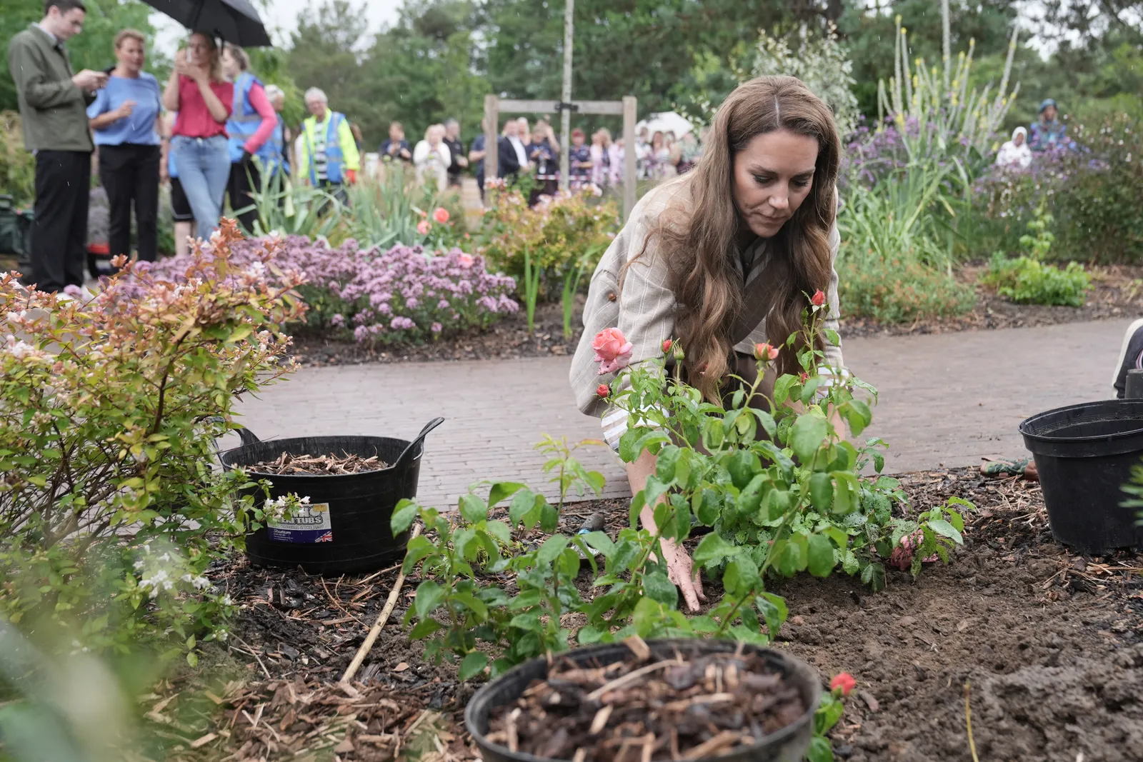 Kate Middleton bezoekt het RHS Wellbeing Garden