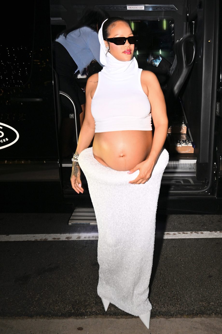 is-dit-rihannas-riskantste-zwangerschapslook-tot-nu-toe-354692