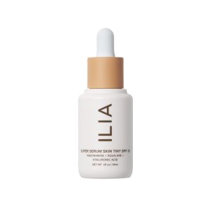 De Super Serum Skin Tint SPF 30 van ILIA