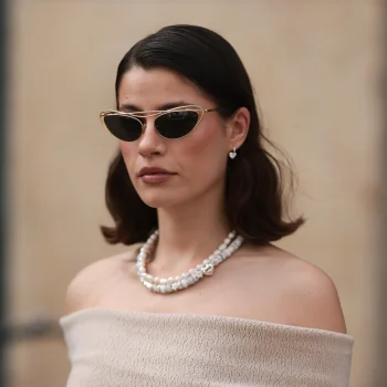 vaarwel-klassieke-parelketting-dit-alternatief-is-de-juwelentrend-van-deze-zomer-357275