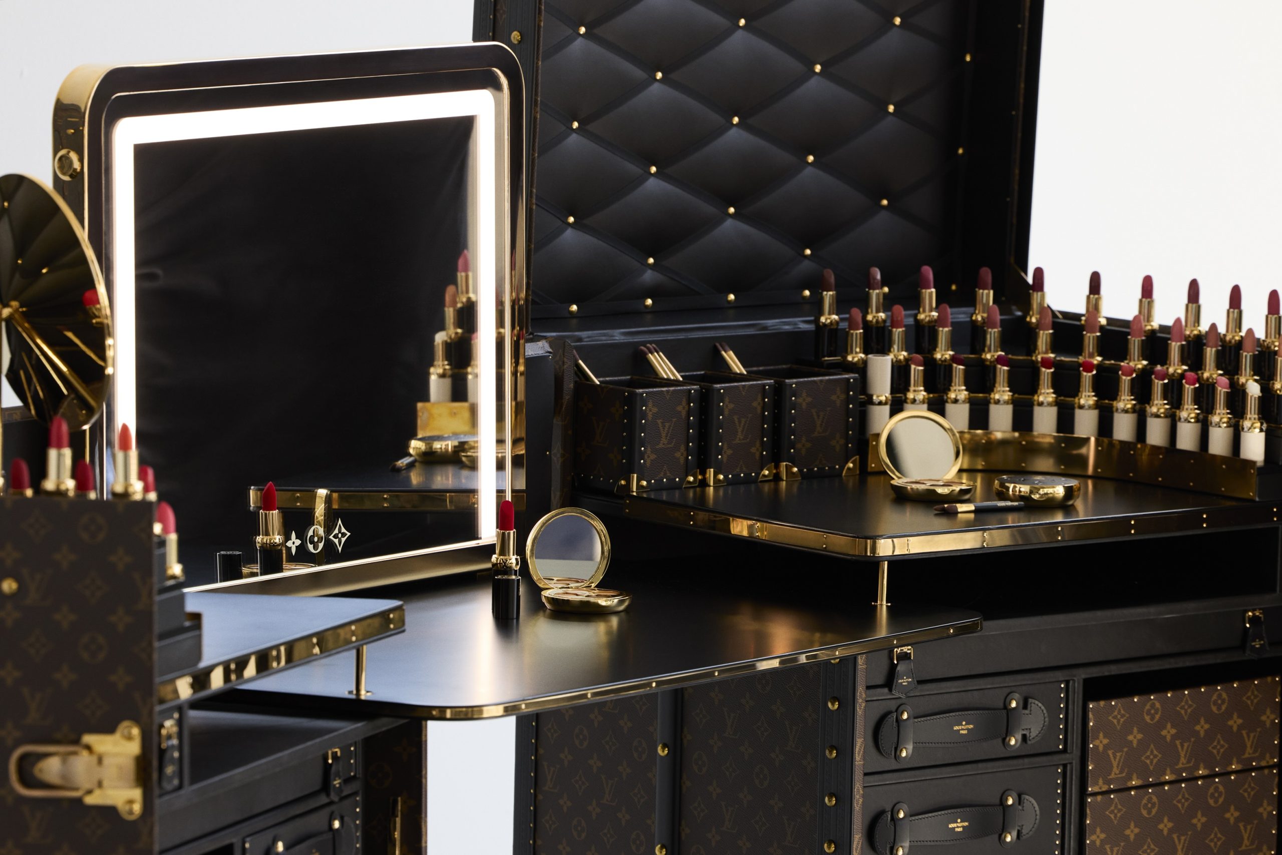 La Beauté Louis Vuitton lipstick van Pat McGrath