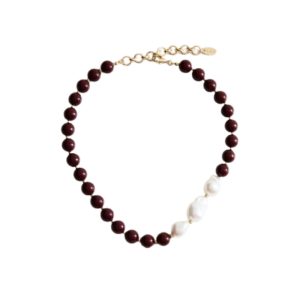 Mango donkerrode ketting met verschillende kralen