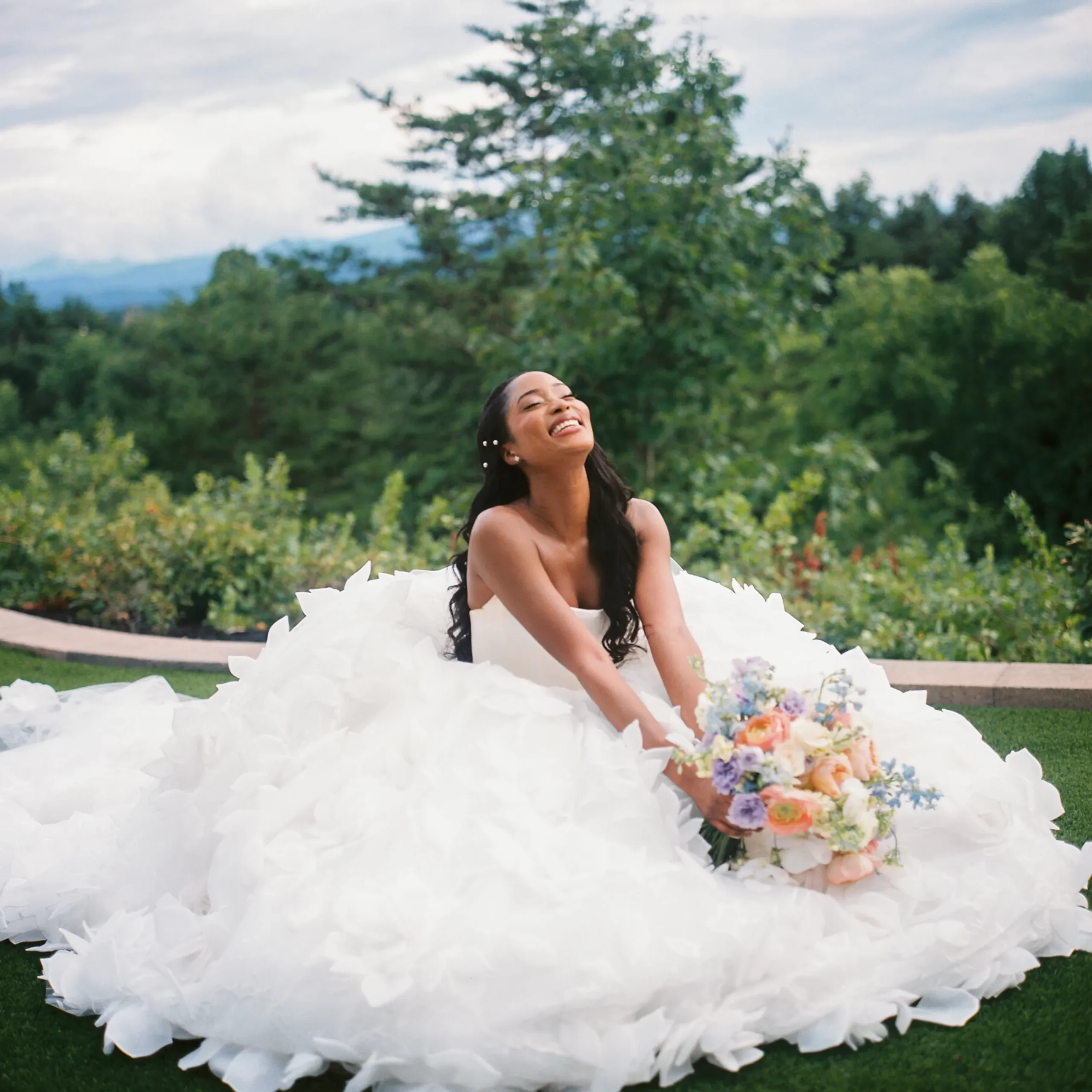 pepi met boeket in hand