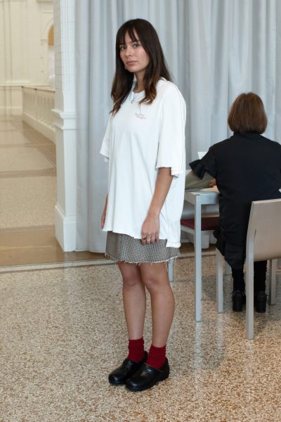 dit-shirt-van-camiel-fortgens-en-stedelijk-museum-amsterdam-moet-je-zelf-maken-371015