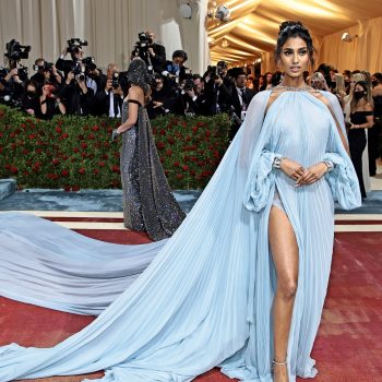 van-dandy-tot-griekse-godin-imaan-hammam-levert-altijd-op-het-met-gala-359833