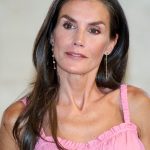 koningin letizia roze jurk zomer
