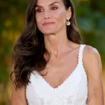 Koningin Letizia draagt simpele boho jurk