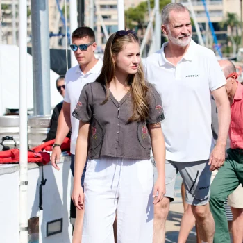 zo-draagt-prinses-leonor-deze-ultieme-luchtige-zomerklassieker-358095