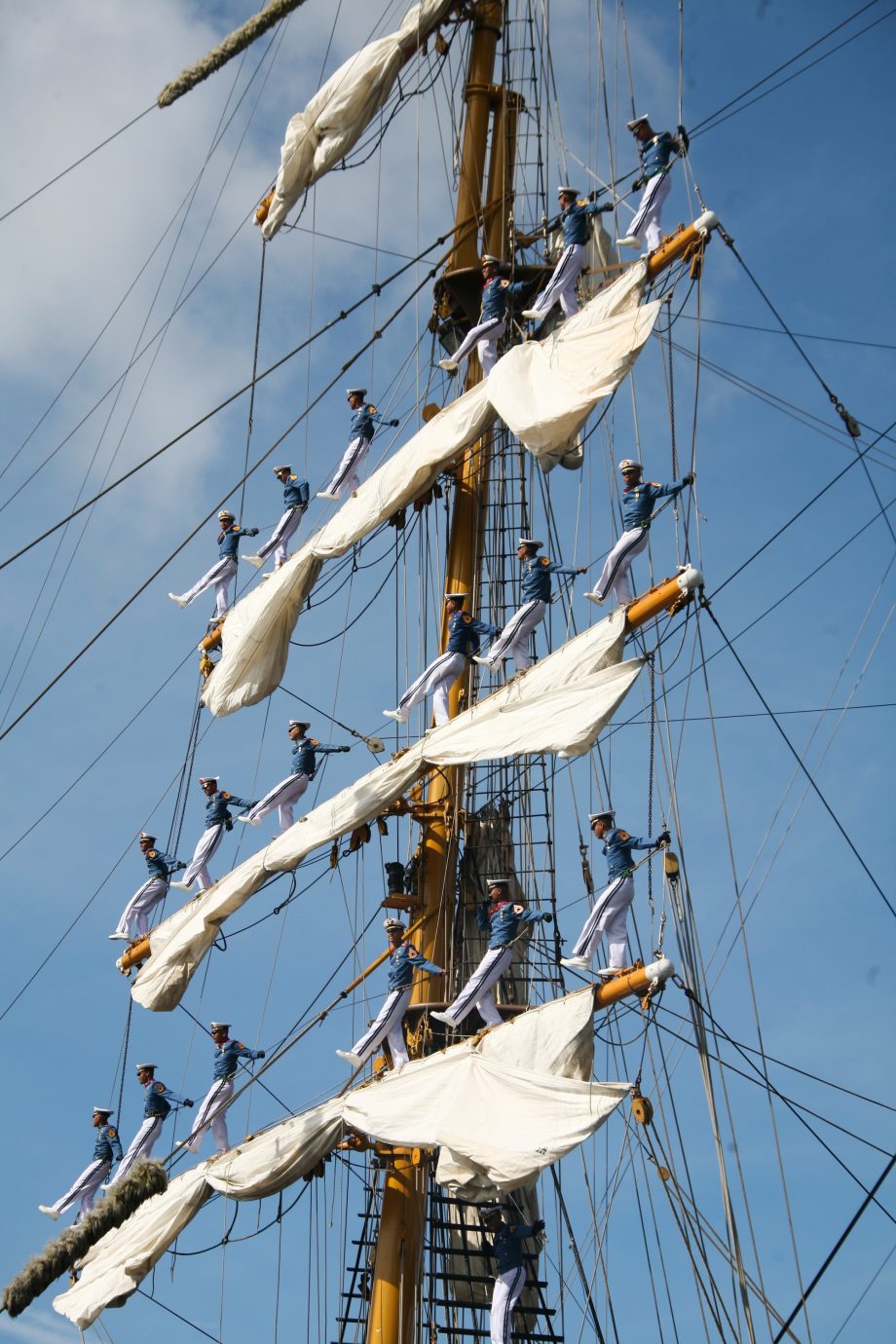 sail-2025-de-beste-plekken-om-het-botenspektakel-te-bekijken-358213