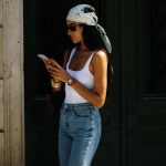 Streetstyle met telefoon