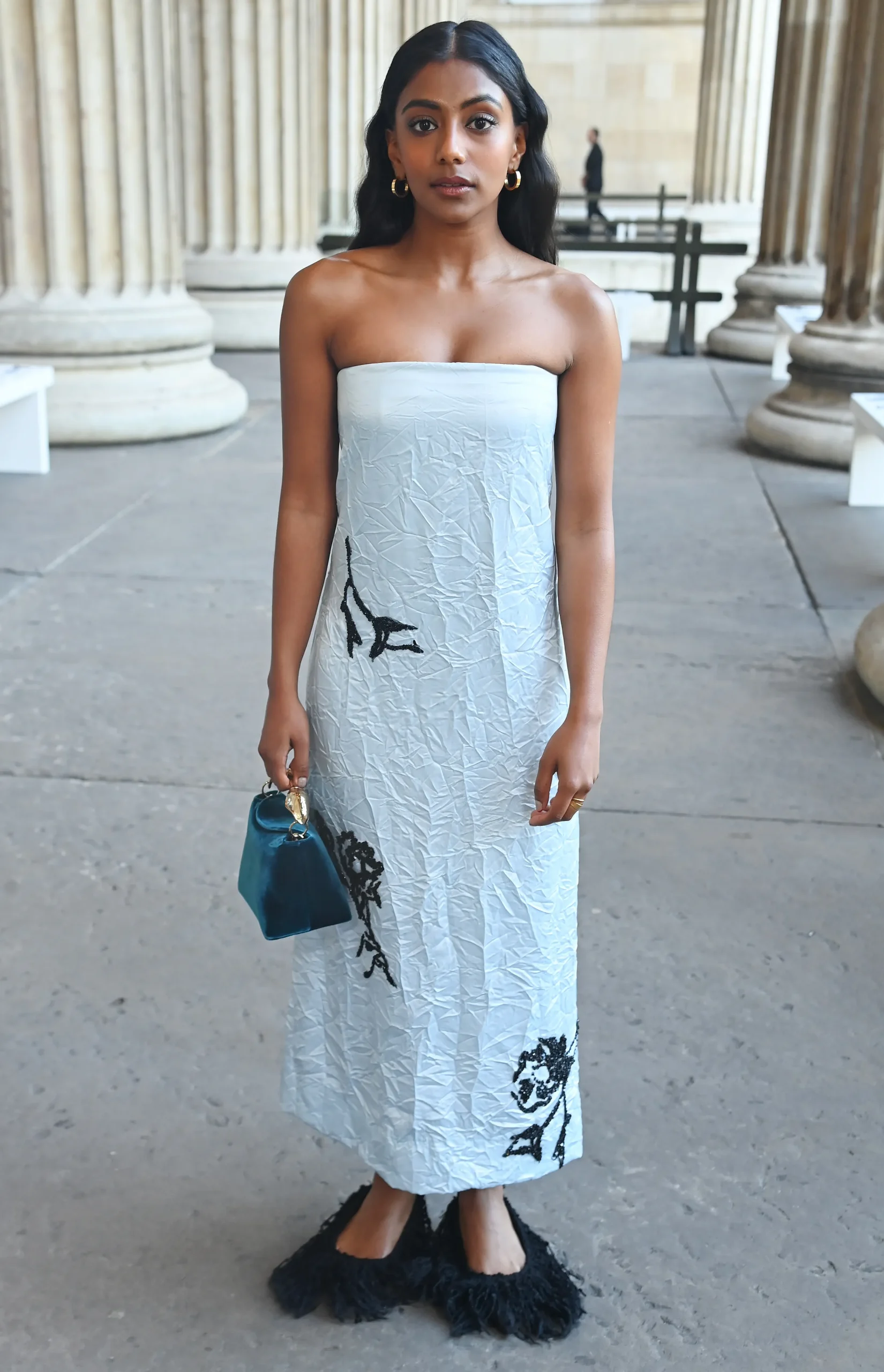 charithra chandran bij erdem show