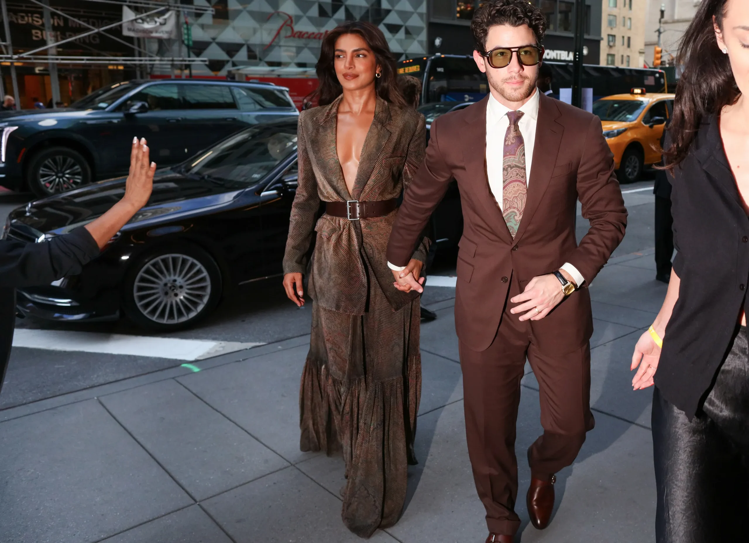 Priyanka Chopra en Nick Jonas new york fashion week streetstyle