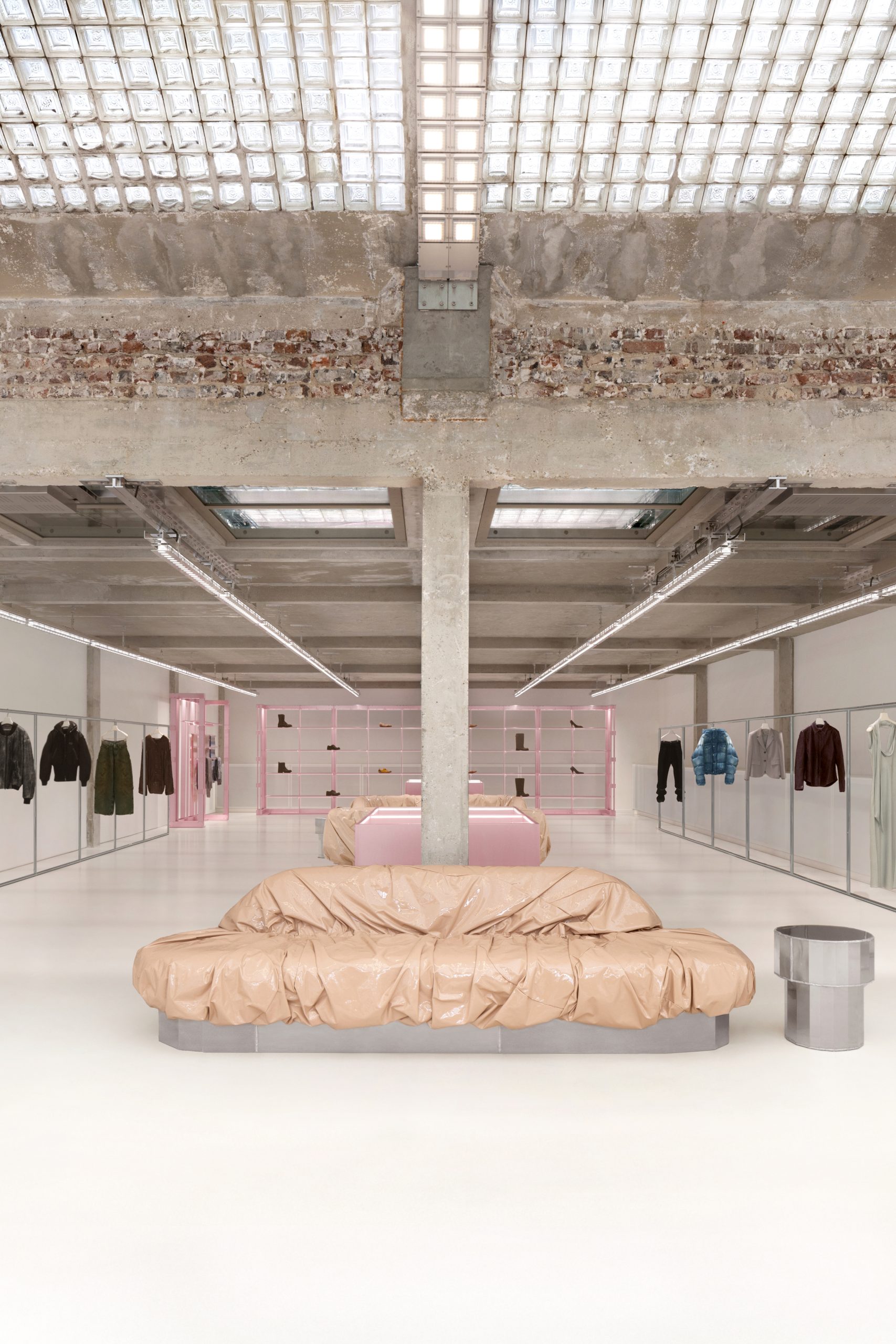 acne studios showroom hq parijs