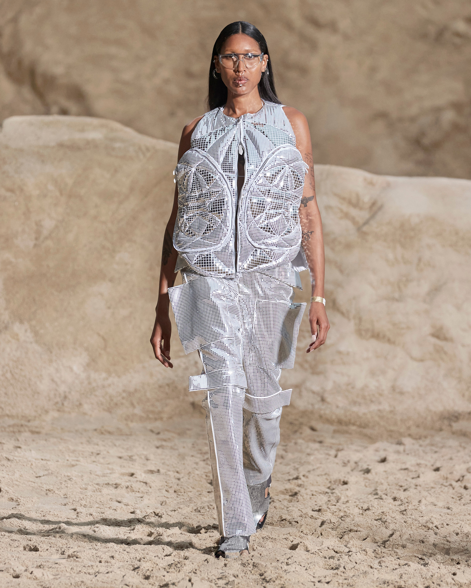 Gia Babs catwalkdebuut bij Burberry menswear lente/zomer 2022