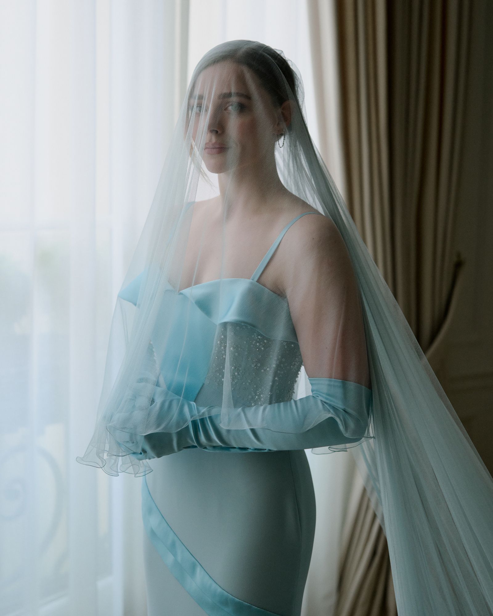 chloë grace moretz bruidsjurk louis vuitton