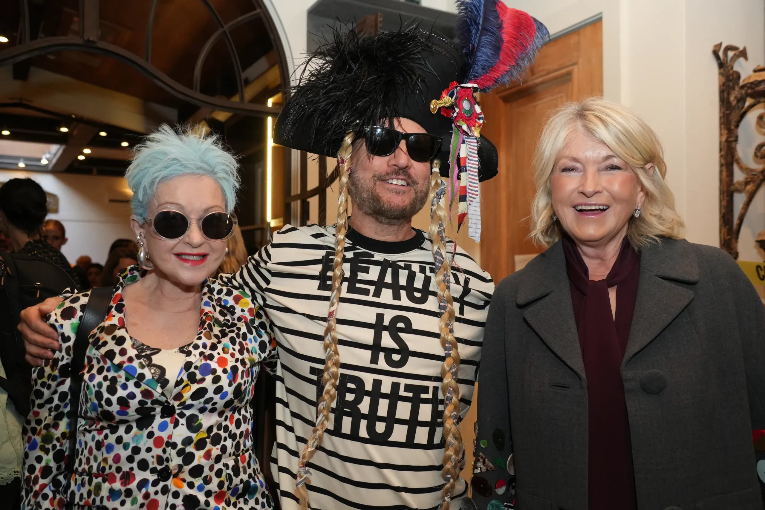 Cyndi Lauper, Johnson Hartig en Martha Stewart bij Libertine