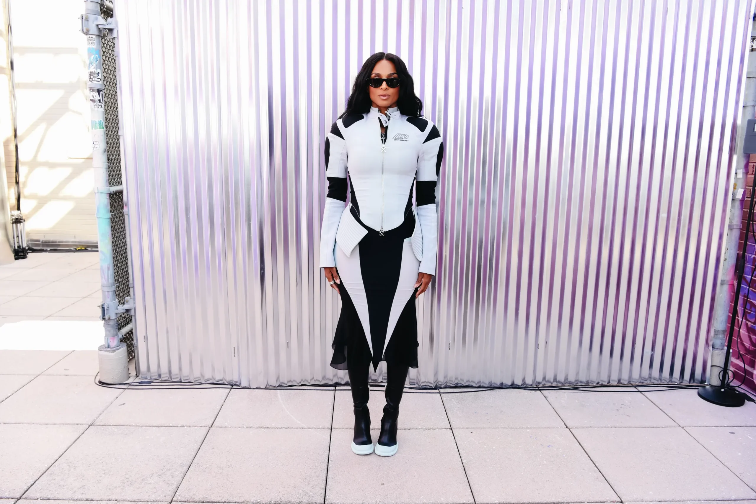 Ciara bij Off-White