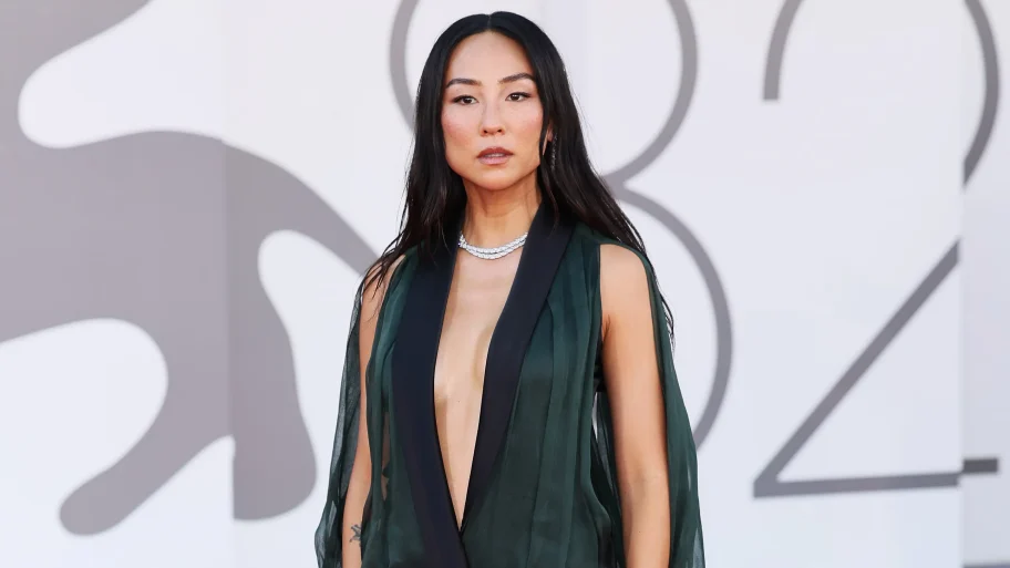 de-beste-looks-op-de-rode-loper-van-het-filmfestival-van-venetie-2025-361761