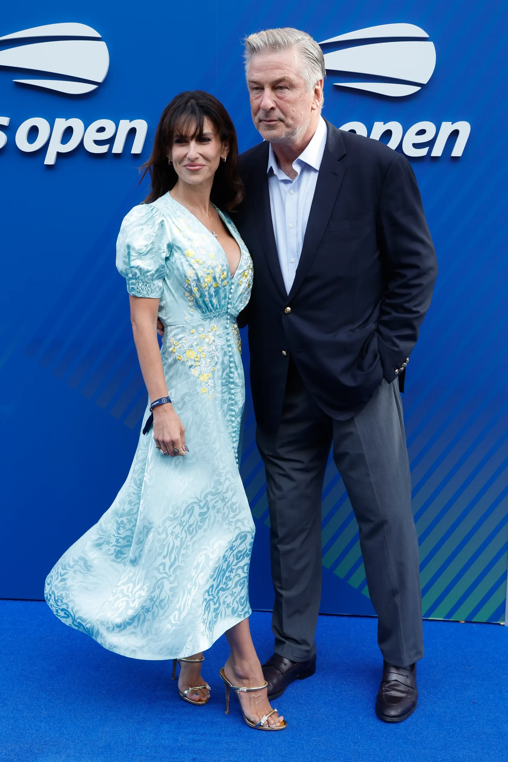 Hilaria and Alec Baldwin een van de beroemdheden bij US Open 2025