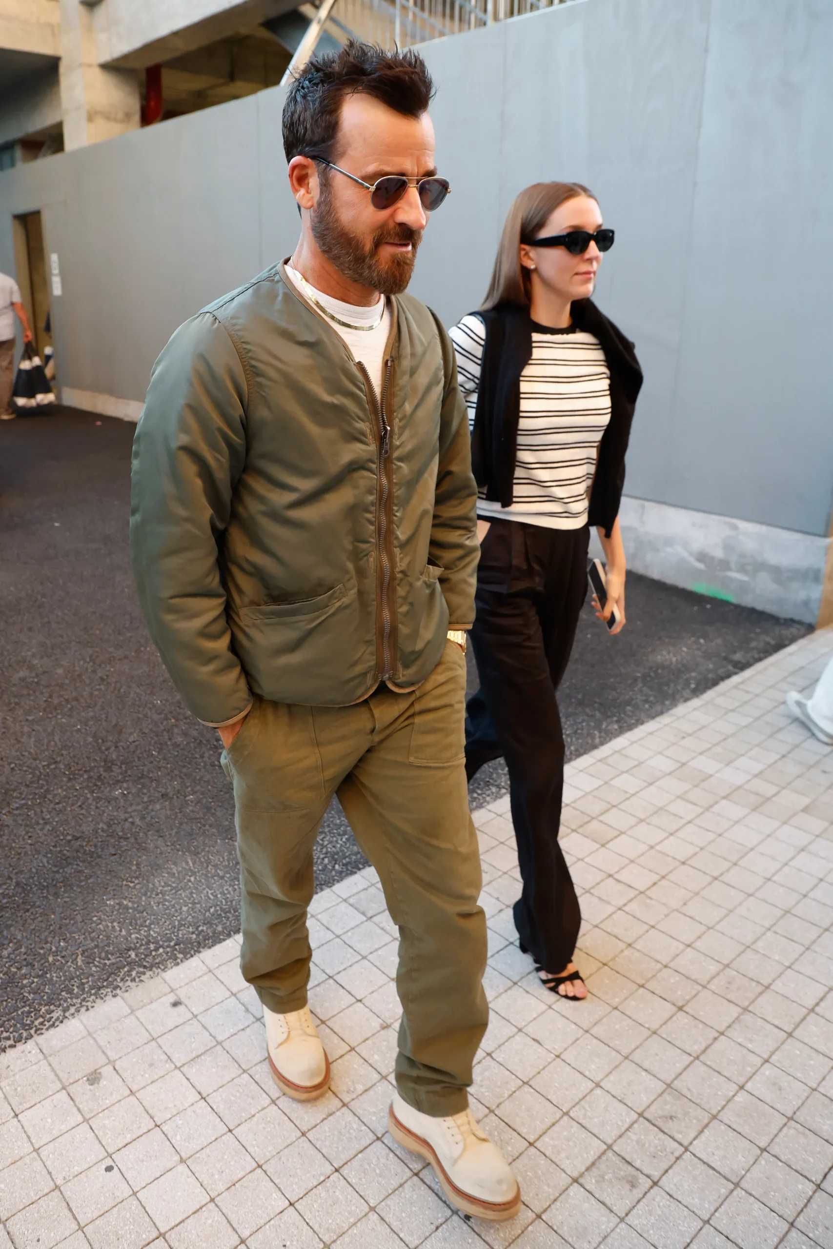 Justin Theroux and Nicole Brydon Bloom een van de beroemdheden aanwezig bij US Open 2025