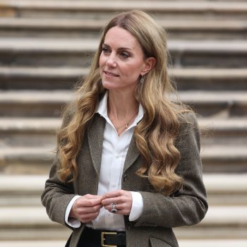 kate-middleton-verrast-met-een-blond-kapsel-voor-het-najaar-361967