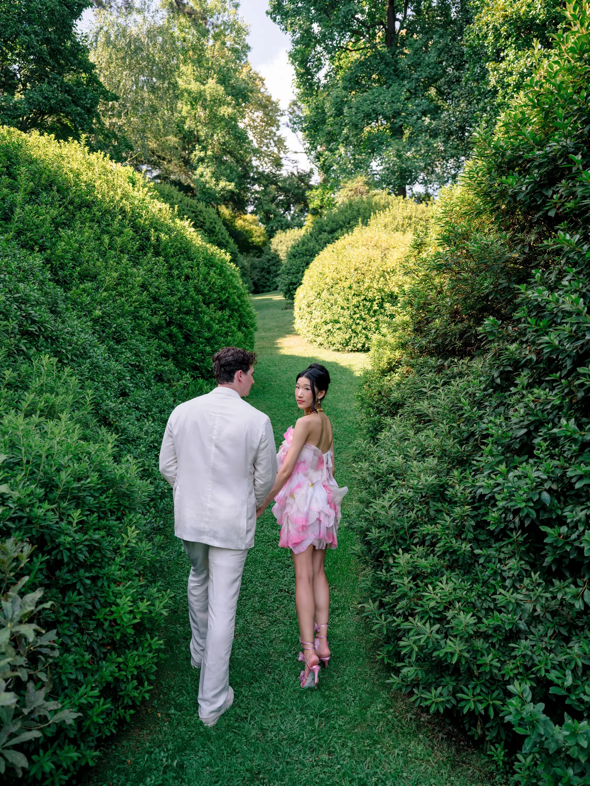 Oscar de la Renta jurk Becca Bloom bruiloft