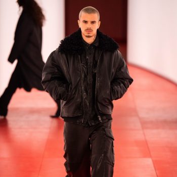 romeo-beckham-maakt-zijn-catwalkdebuut-tijdens-london-fashion-week-364303