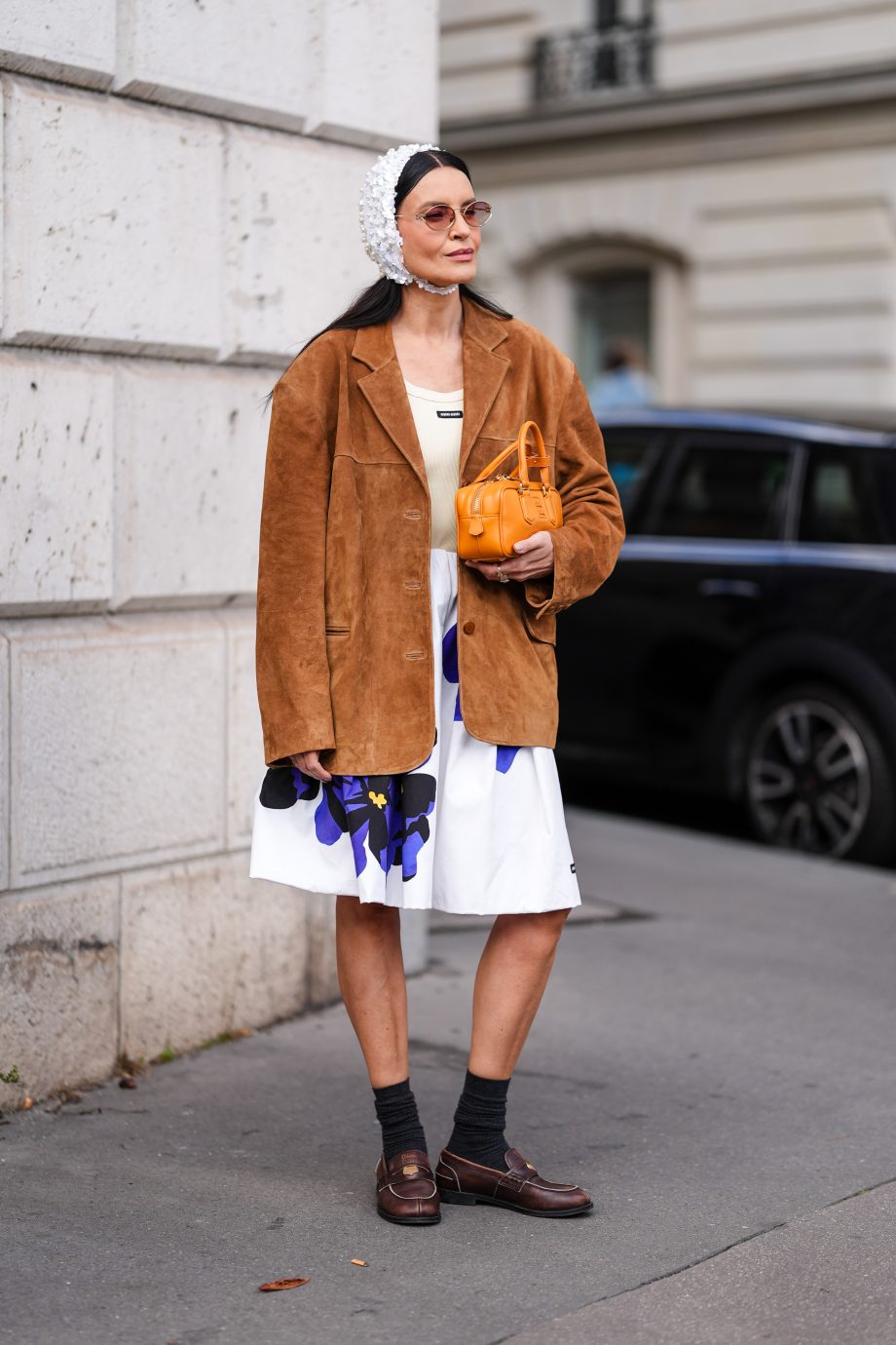 bruine-suede-jacks-en-mantels-vormen-de-grootste-jassentrend-van-de-herfst-361364