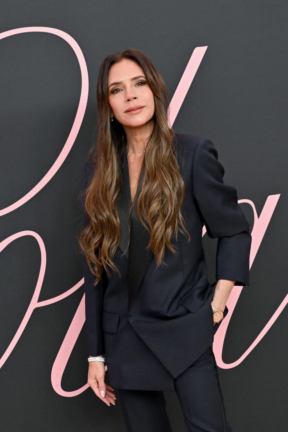 de-netflix-serie-over-victoria-beckham-heeft-nu-een-releasedatum-363031