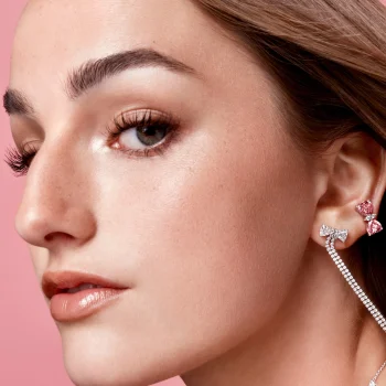 met-deze-sieraden-geef-je-de-feestdagen-nog-meer-betekenis-368163