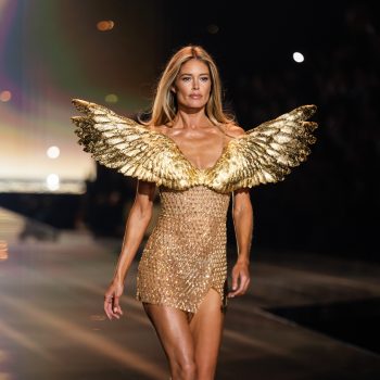 doutzen-kroes-is-de-belichaming-van-een-engel-bij-de-victorias-secret-show-2025-368554