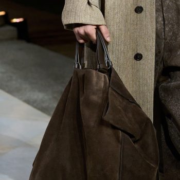 door-deze-on-trend-tassen-hoef-je-niet-meer-te-kiezen-tussen-praktisch-en-stijlvol-369686