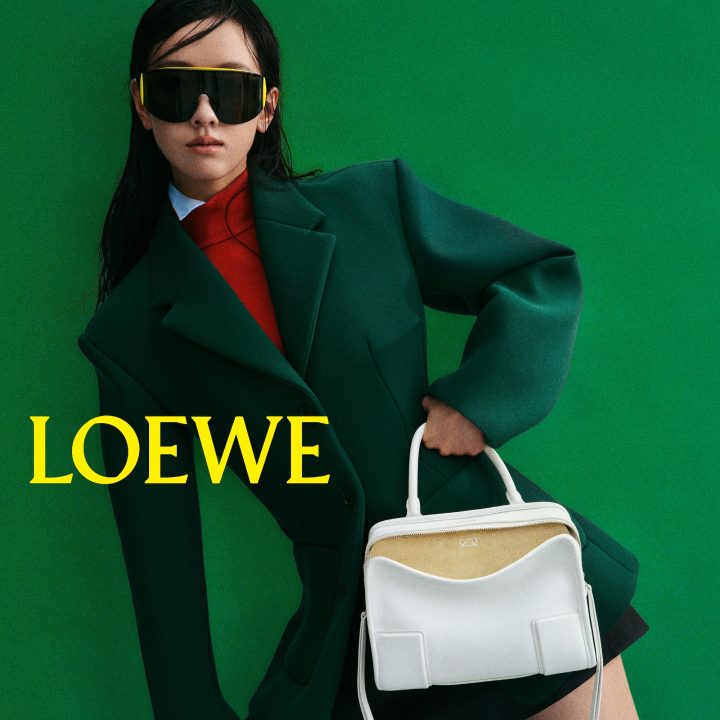 de-beste-modecampagnes-van-het-moment-van-loewe-tot-balenciaga-384519