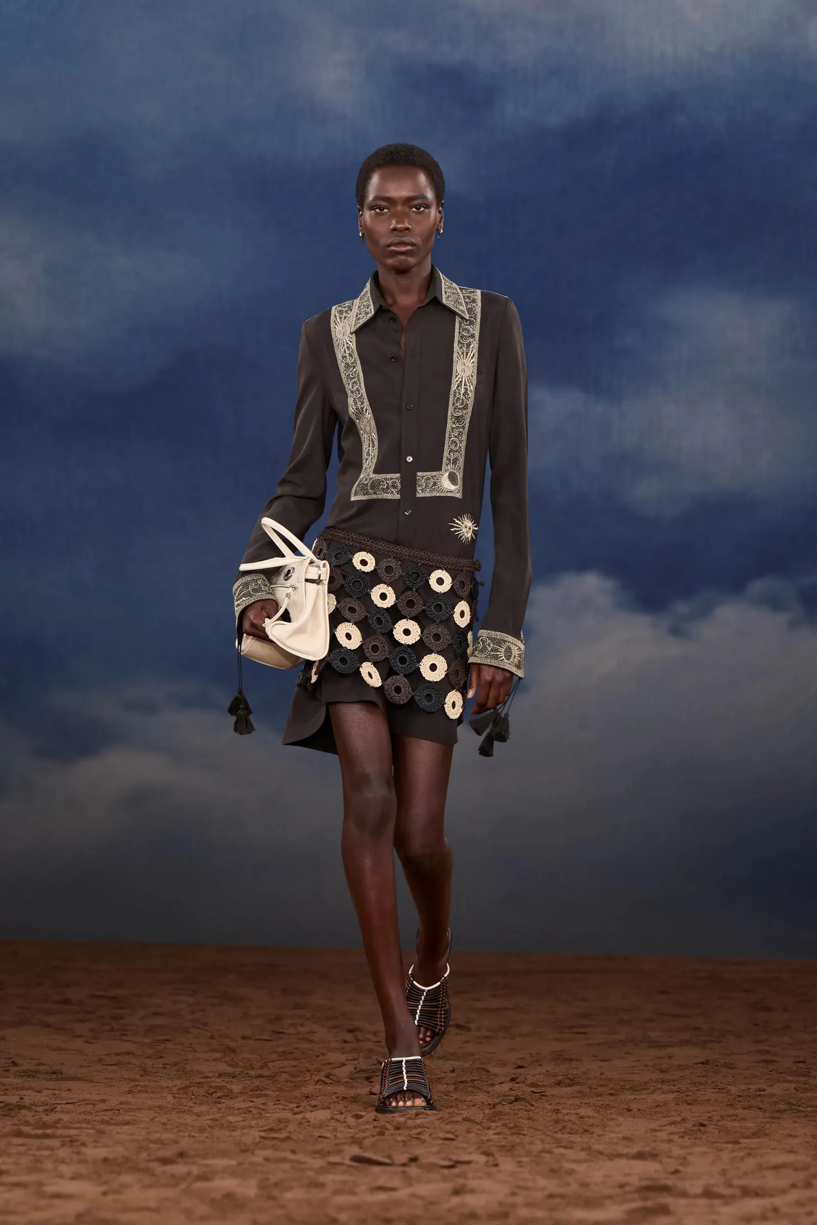 burberry ss26 laag uitgesneden rok