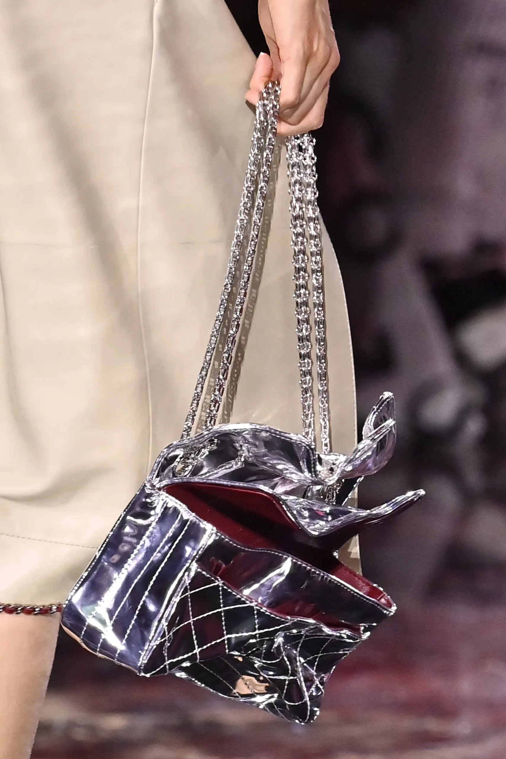 De Chanel-tassen uit de debuutcollectie van Matthieu Blazy. 