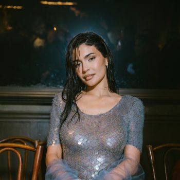 kylie-jenner-brengt-king-kylie-terug-en-lanceert-haar-eerste-single-368062
