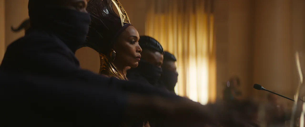 black panther angela bassett