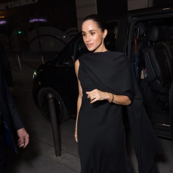 meghan-markle-maakt-een-verrassingsverschijning-bij-balenciaga-366519