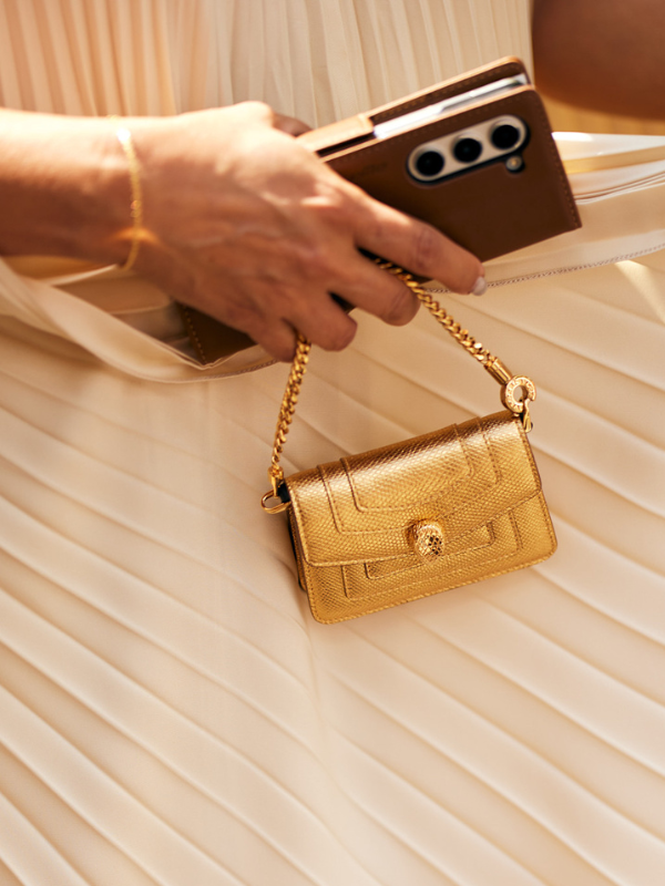 met-deze-card-holders-en-portemonnees-bewaar-je-al-je-pasjes-in-stijl-367494