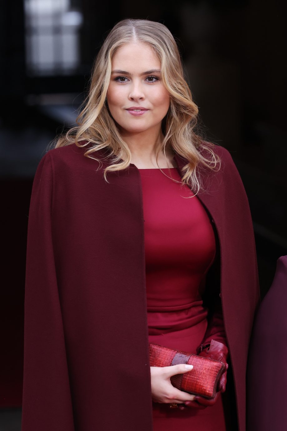 prinses-amalia-draagt-een-van-maximas-favoriete-jassen-bij-troonwisseling-luxemburg-366414
