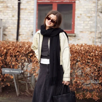 zo-kan-je-de-spijkerrok-ook-in-de-winter-dragen-370851